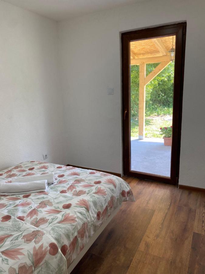 Bihać Hill House Emirヴィラ エクステリア 写真